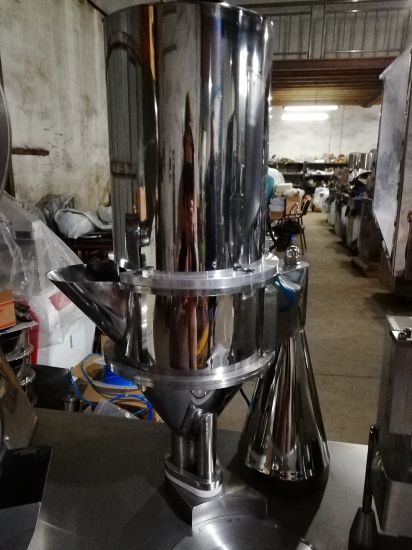 Полуавтоматическая машина для наполнения капсул Cgn для фармацевтического оборудования с GMP