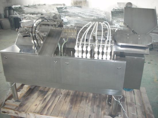 Автоматическая машина для наполнения ампул красоты с 8 головками с кнопкой управления