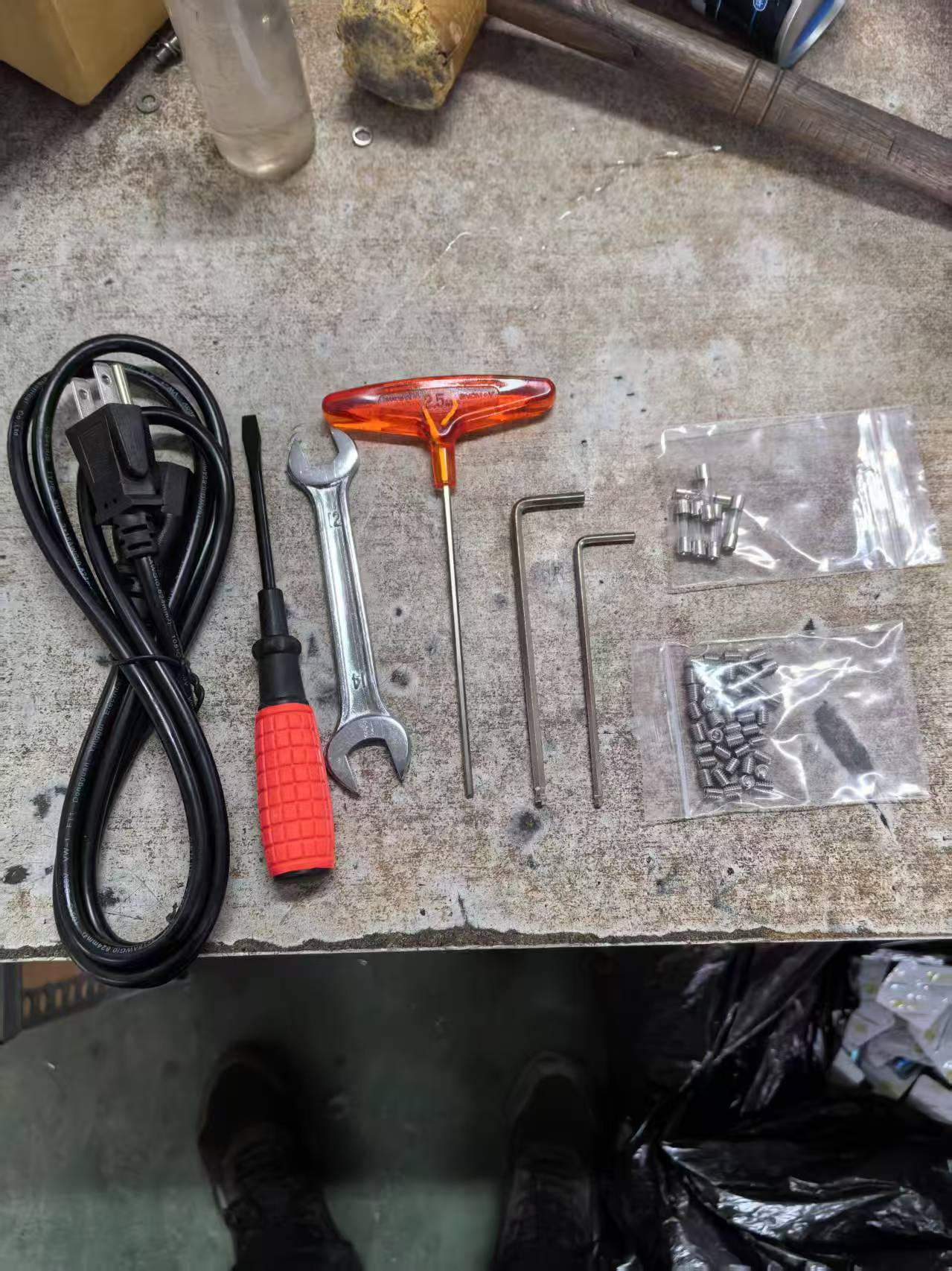 Полуавтоматический алюминиевый пластиковый дозатор лекарств PY-120 для таблеток или капсул 