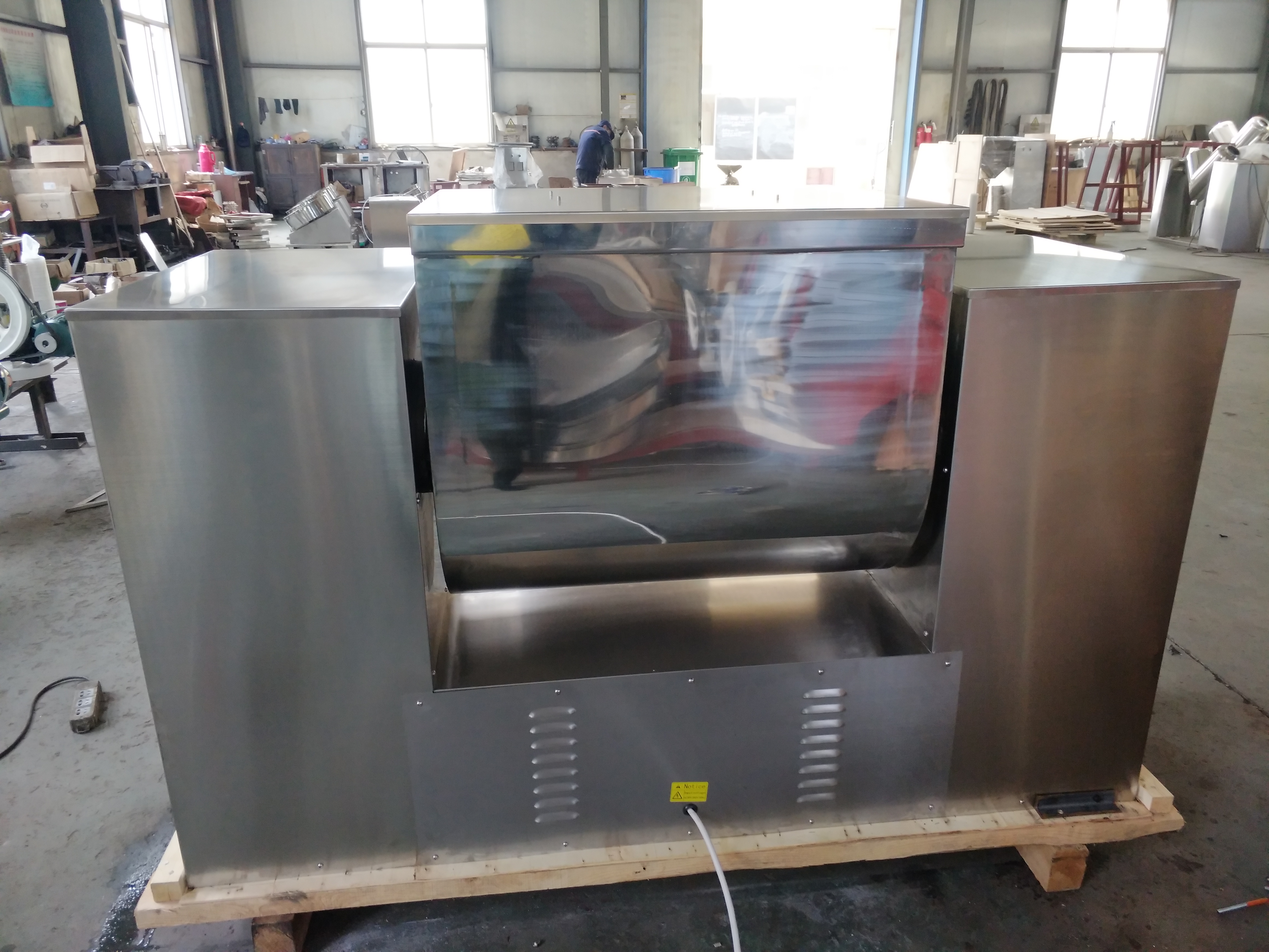 CH-10 Смеситель порошковой жидкости с желобом Смеситель желобного типа для смешивания порошковых (пастообразных) материалов