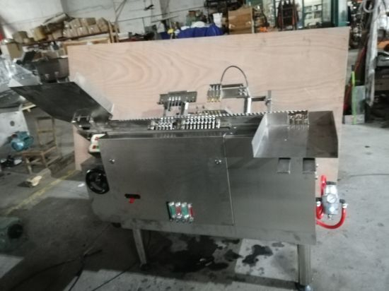 Машина для наполнения и запечатывания фармацевтических ампул емкостью 1-2 мл с 4 насадками для наполнения