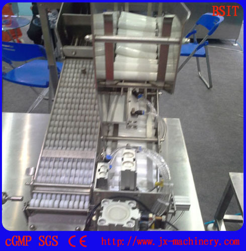 Упаковочная машина для подсчета шипучих таблеток с витамином С по стандартам GMP