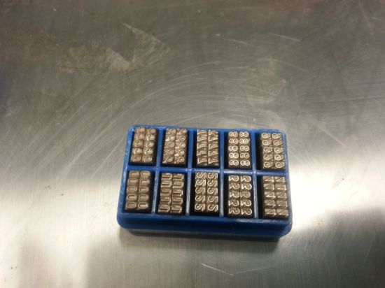 Этикетировочная машина для наполнения и запечатывания лосьона для глаз Collyrium (соответствует стандартам GMP)