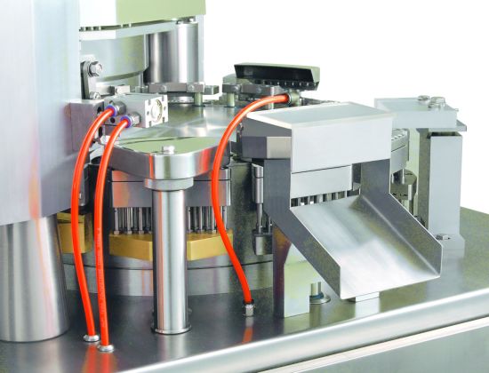 Высокоточная машина для капсулонаполнения (NJP3200)