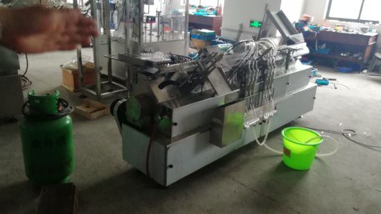 Машина для наполнения и запечатывания инъекционных ампул соответствует стандартам GMP