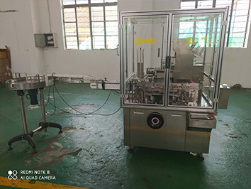 Машина для упаковки коробок