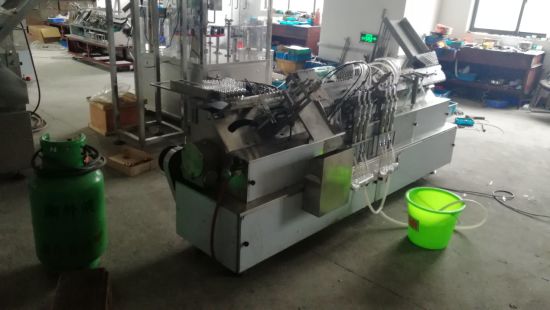 Машина для наполнения и запечатывания фармацевтических ампул емкостью 1-2 мл с 4 насадками для наполнения