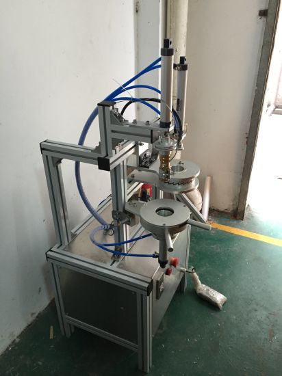 Машина для упаковки в плиссированную бумагу с голубыми пузырьками/упаковочная машина для плиссированной обертки для чистки туалета