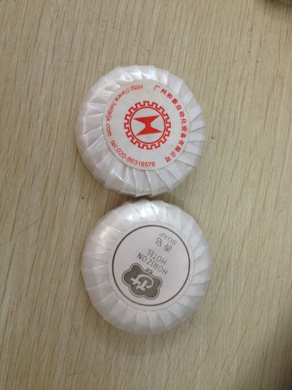 Ручная машина для упаковки мыла в мини-отеле Ht900