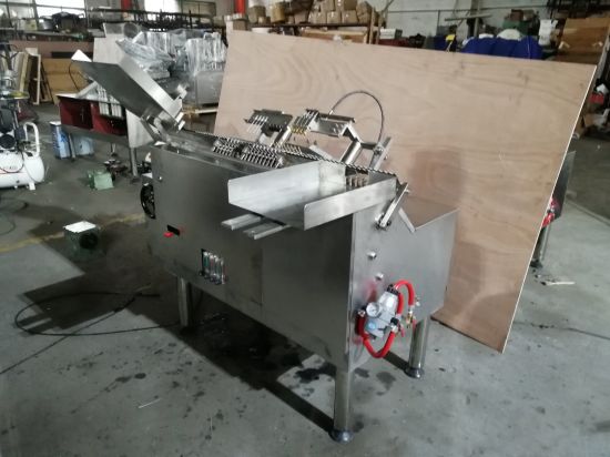 Машина для наполнения и запечатывания инъекционных ампул соответствует стандартам GMP