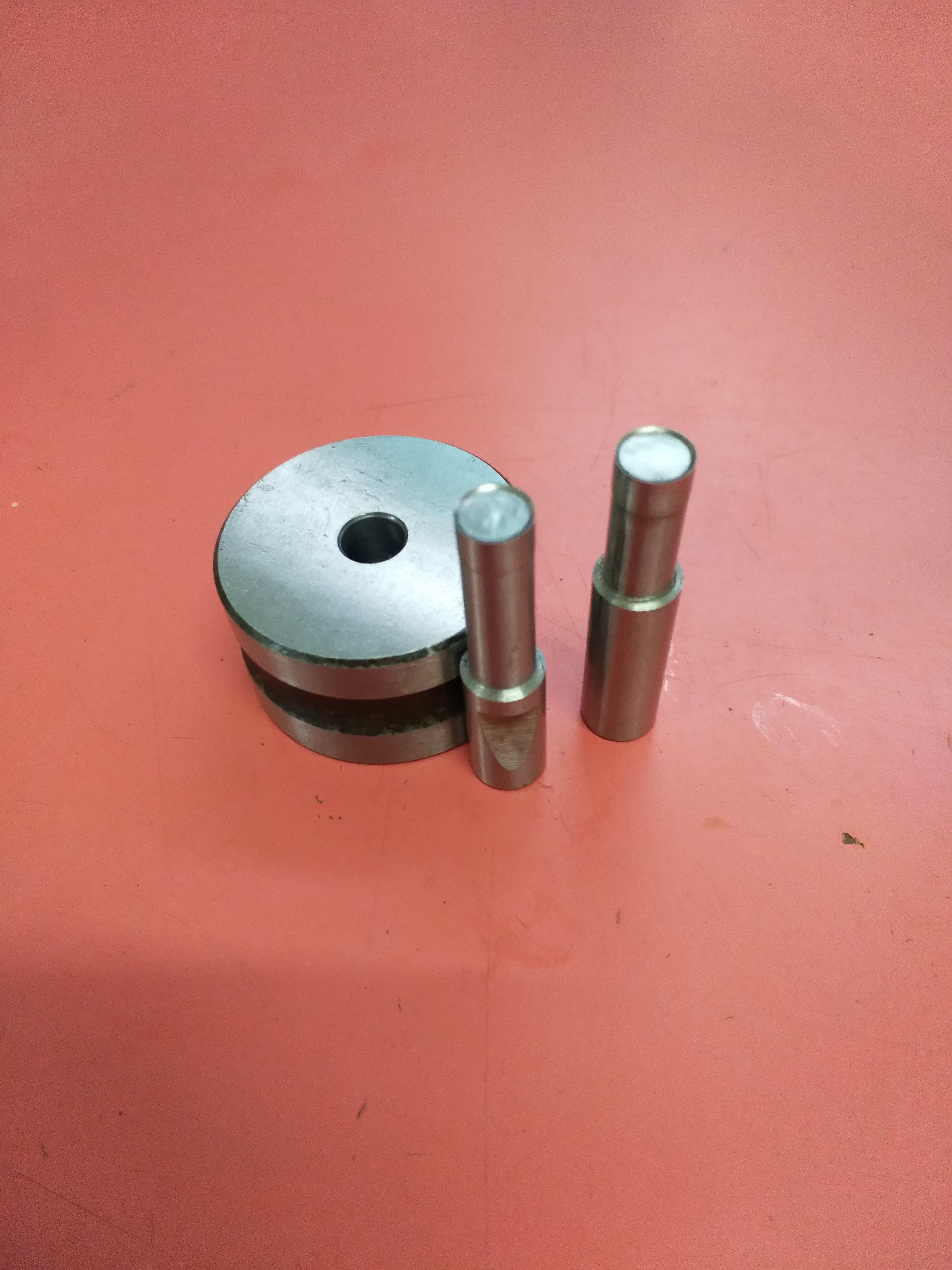 Tdp-1.5/5/6 Высококачественный ручной таблеточный пресс для фармацевтической, химической, пищевой и электронной промышленности. 