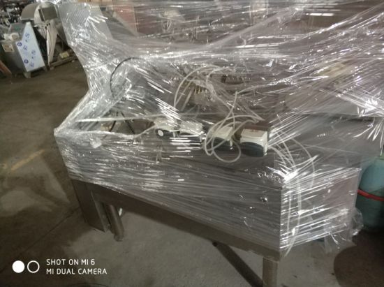 Машина для наполнения и запечатывания фармацевтических ампул емкостью 1-2 мл с 4 насадками для наполнения