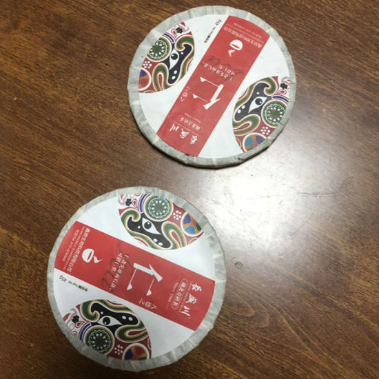 Машина для упаковки чая в пластиковую пленку для чайного торта