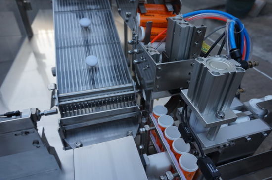 Шипучая таблетка в полипропиленовую трубку и машину для наполнения крышек из полиэтилена с сертификатом CE