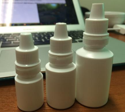 Yg100 Автоматическая машина для наполнения жидкостей для электронных сигарет Укупорочная машина