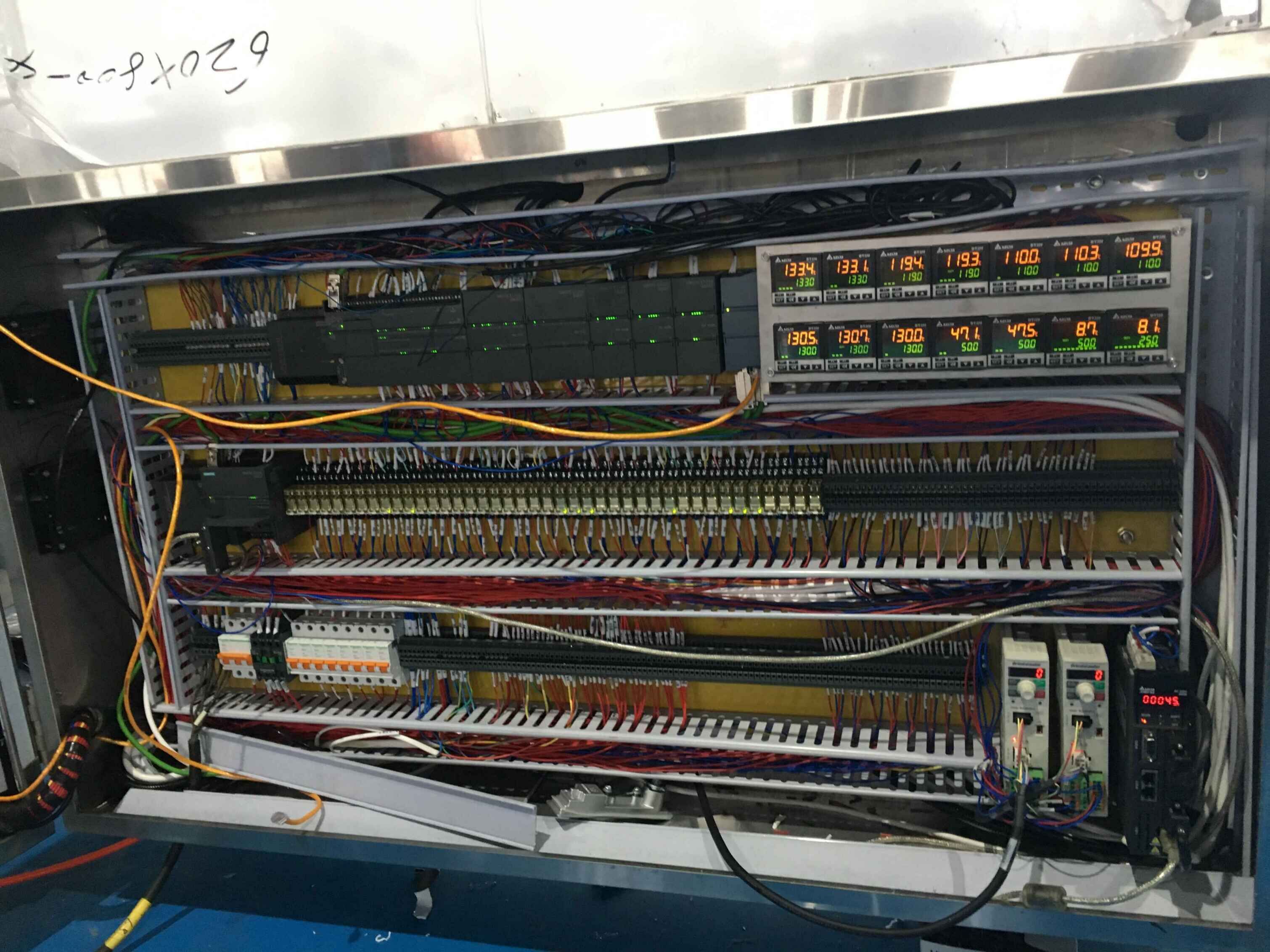 Новая модель высокоскоростной машины для подсчета формования, наполнения и запечатывания суппозиториев 