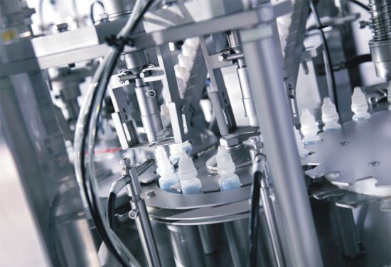 Автоматическая моноблочная машина для наполнения и укупорки капель (эфирное масло Великобритании / жидкость для электронных сигарет / электронные сигареты)