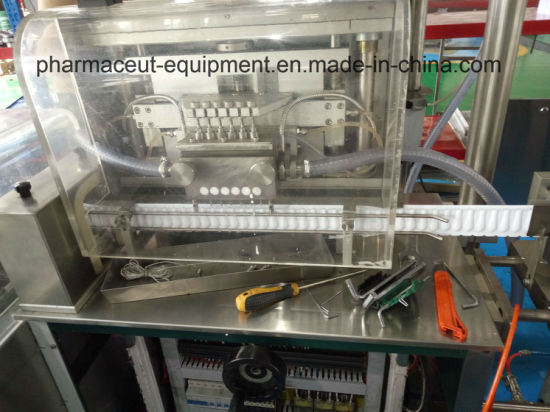 Автоматическая машина для наполнения и запечатывания суппозиториев с прямым управлением с помощью ПЛК соответствует требованиям GMP