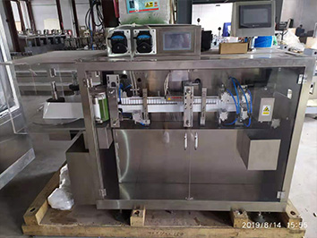 Машина для наполнения пластиковых ампул