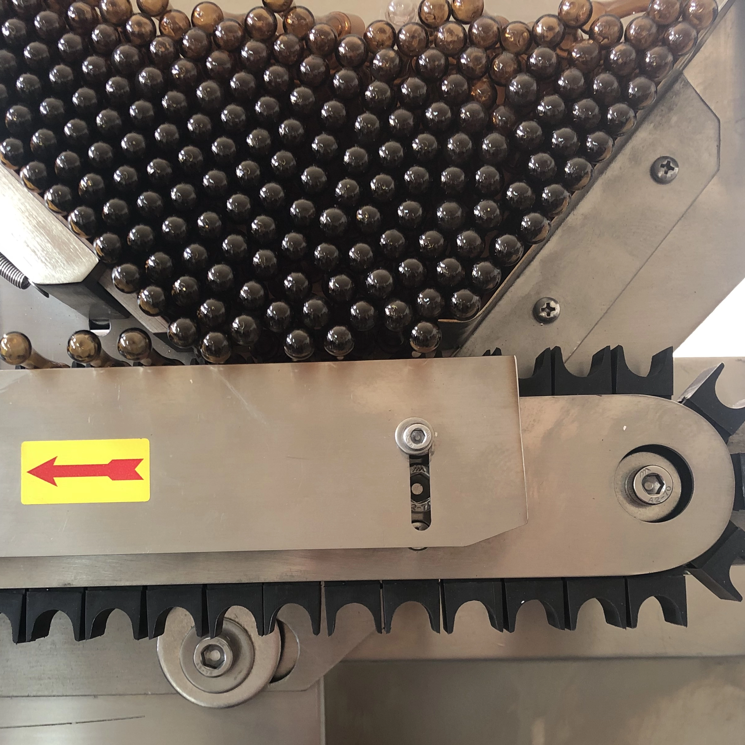 AFS-6D Машина для наполнения и запечатывания ампул с 6 наполняющими головками