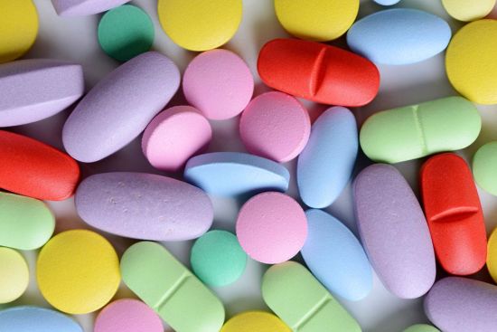 Фармацевтическая машина SUS304 Машина для нанесения покрытия на конфеты и таблетки для таблеток Byc400