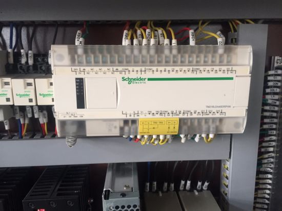 Машина для наполнения и закупорки фармацевтических флаконов Bkbg