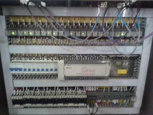 Полностью автоматическая машина для наполнения упаковки суппозиториев полиэтиленовой пленкой из ПВХ