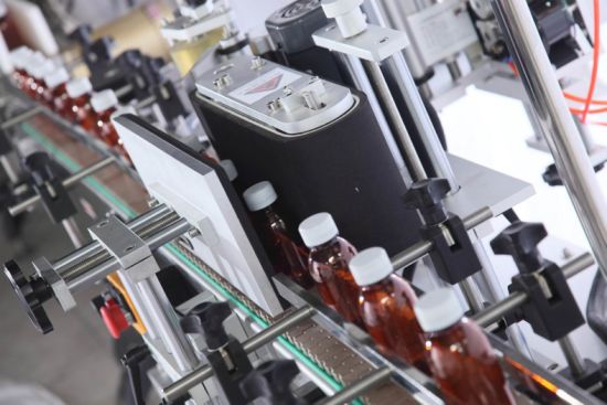 Сироп для перорального применения, горячая продажа, машина для наполнения и укупорки поршня жидкостью