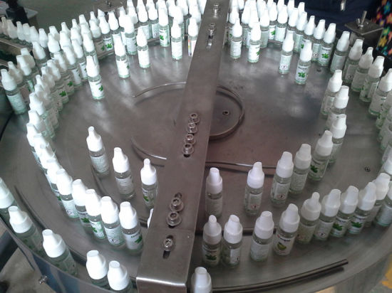 Smz -125 Машина для упаковки в картонные коробки для бутылок по стандартам GMP