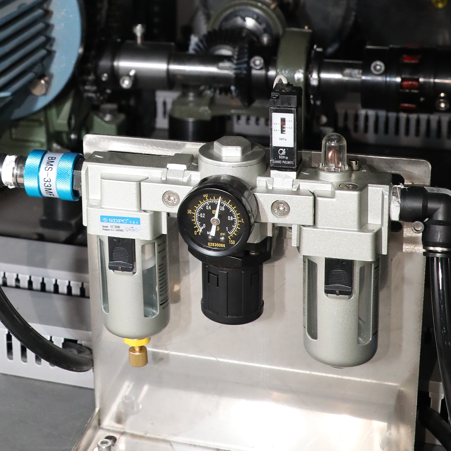 Автоматическая высококачественная машина для наполнения электронных жидкостей для электронных сигарет