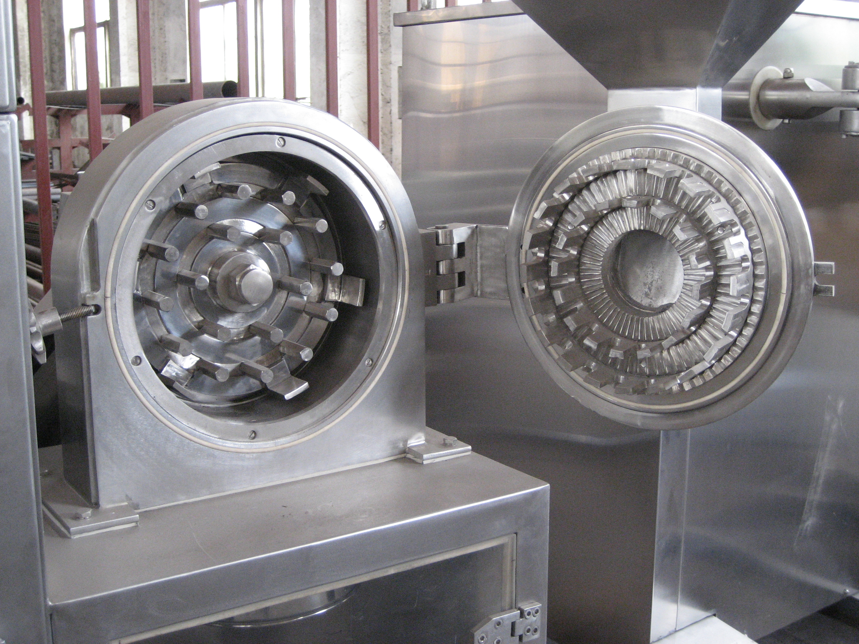 20b/30b Универсальный фрезерный станок для дробилки-пульверизатора для изготовления перца чили или другого порошка