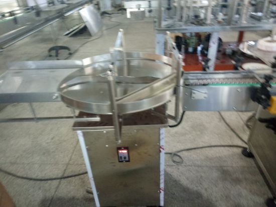 Автоматическая этикетировочная машина для круглых бутылок с маркировкой CE (BSMT-A)