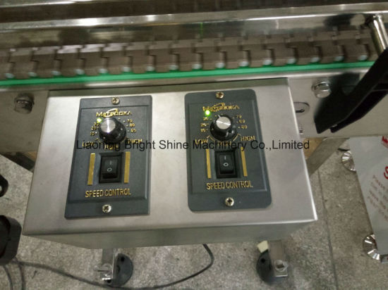 Этикетировочная машина для бутылок с жидкостью