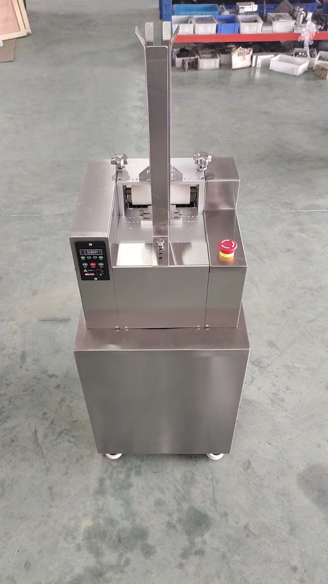 ~!phoenix_varIMG37!~