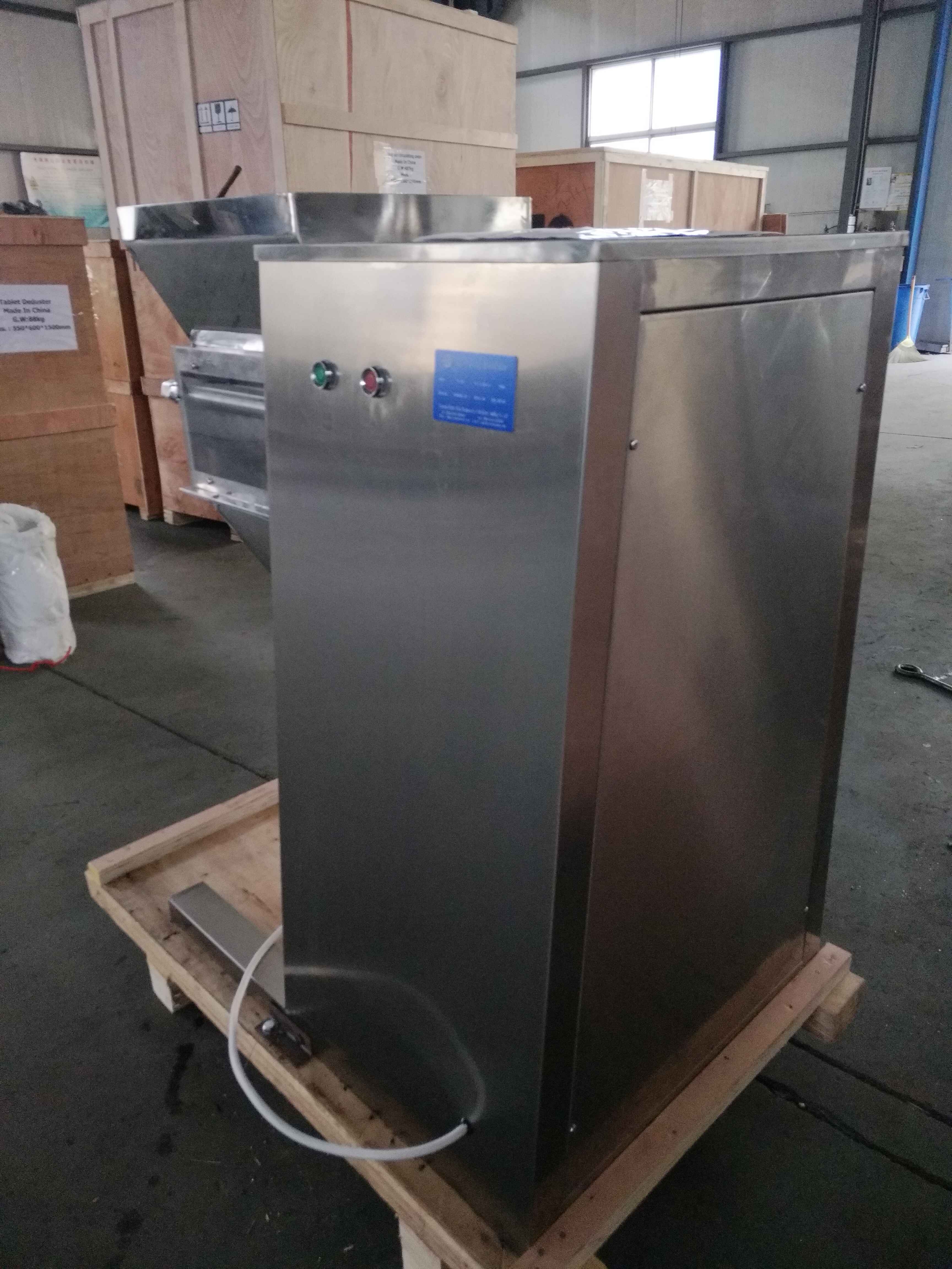 Yk100 Фармацевтическое оборудование Вибрационный гранулятор с GMP 